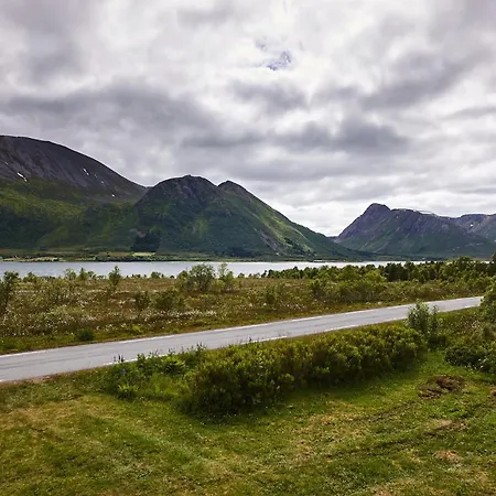 Vintage Godfjord Feriehus Sortland